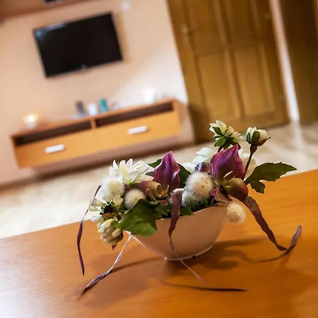 Pinus, Tále, Chopok Juh Apartman Tále