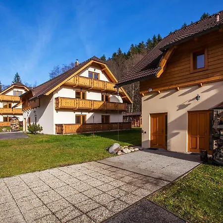 Pinus, Tále, Chopok Juh Apartman *